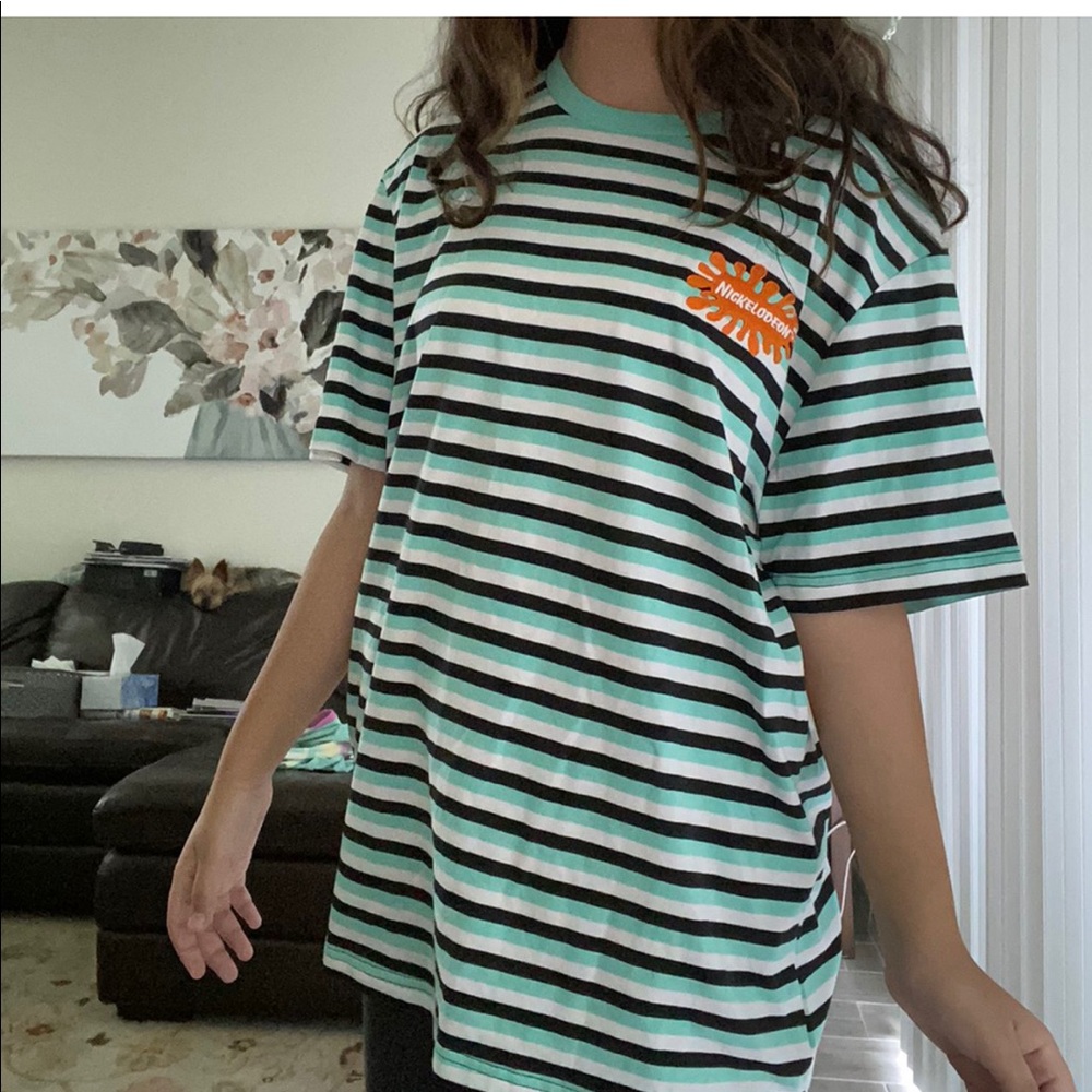 A Nickelodeon shirt